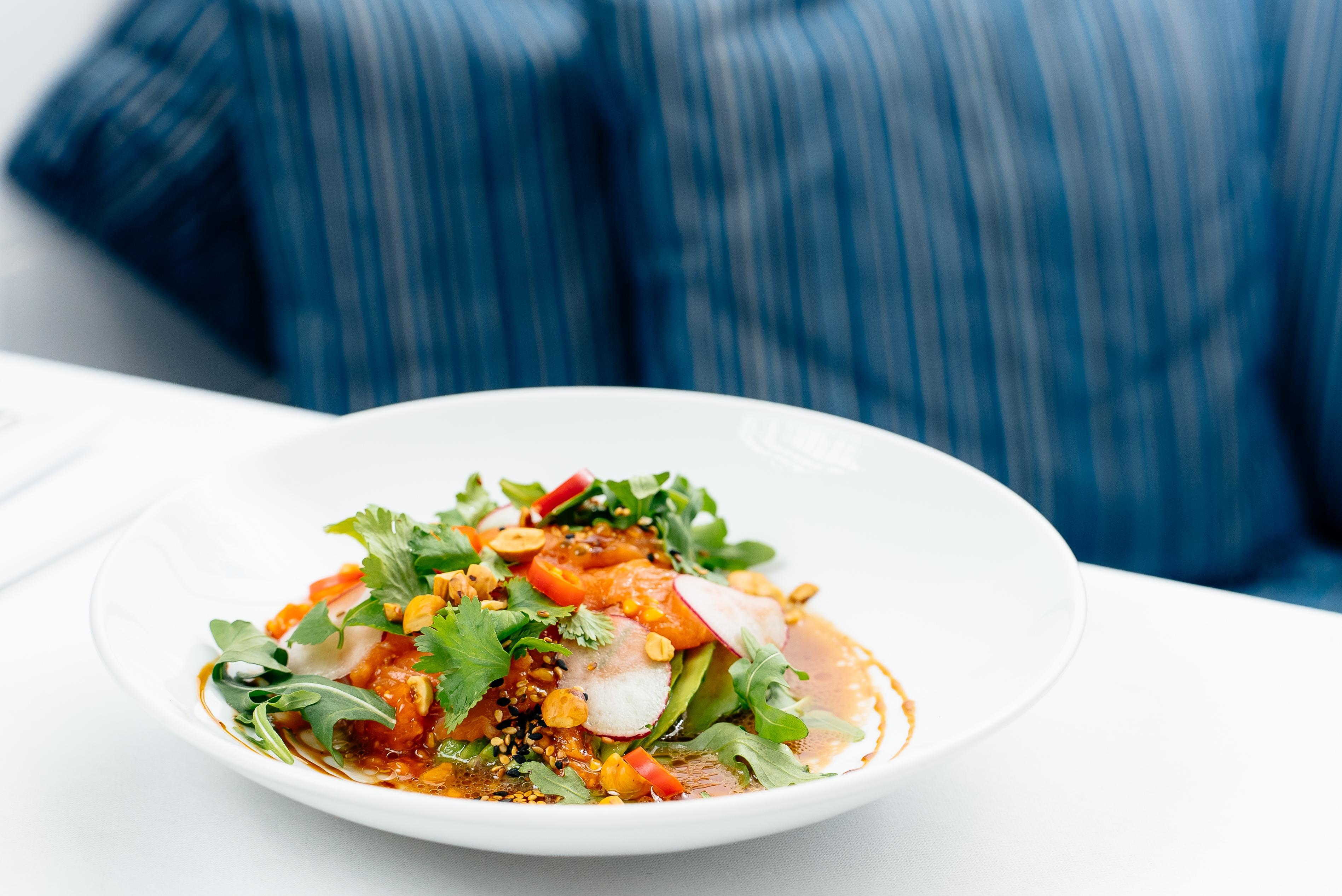 Precise Resort Бад-Заров Экстерьер фото A salad prepared with the use of a sous vide machine